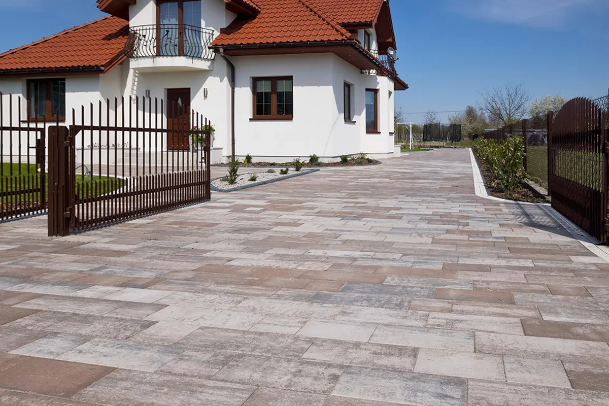 Kostka brukowa Novator Forte, wapień spiżowy